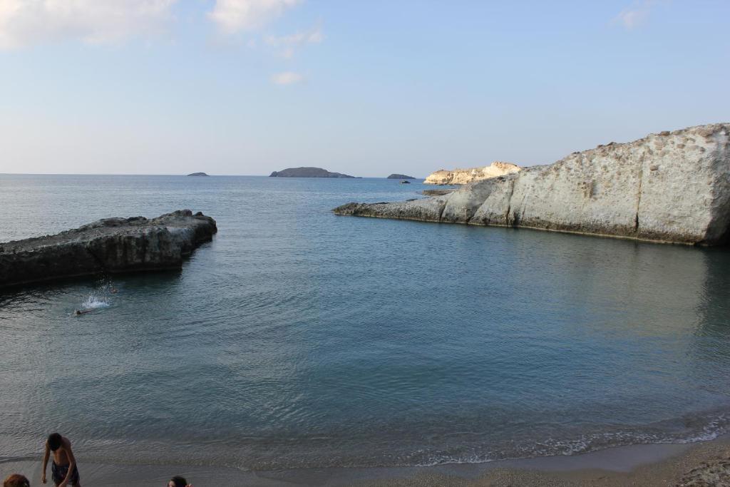 加里尼酒店 Agia Irini  外观 照片